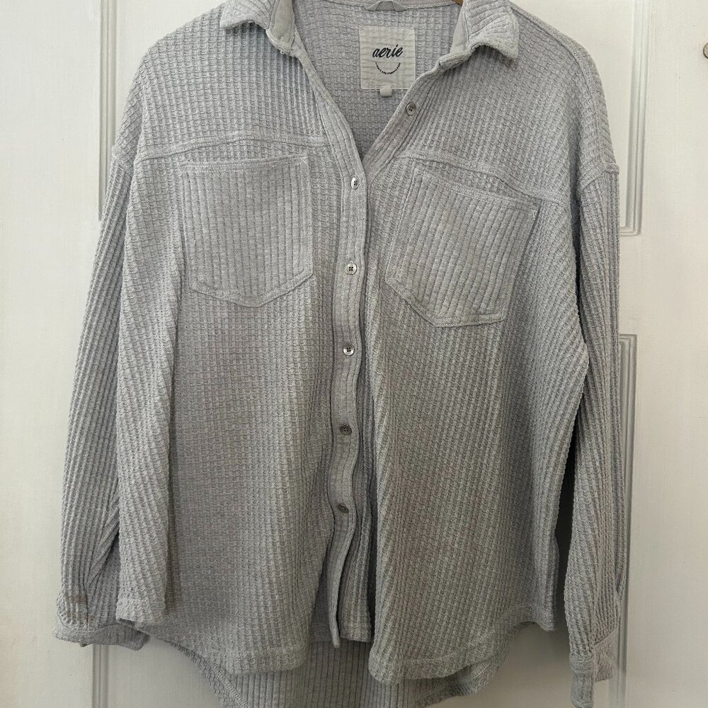 Aerie Waffle Knit Gray Button Down Shirt Size Small